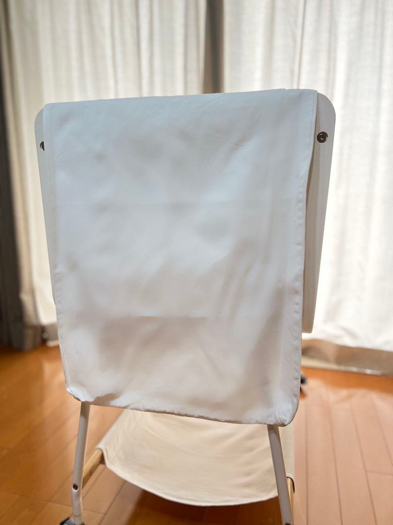 【美品】リリワゴン2 ベビーベッド 白