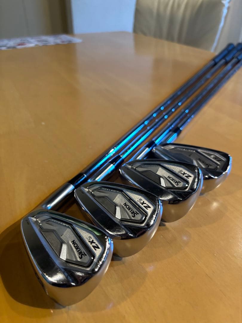 スリクソンzx5mk2アイアンセット　PW〜7