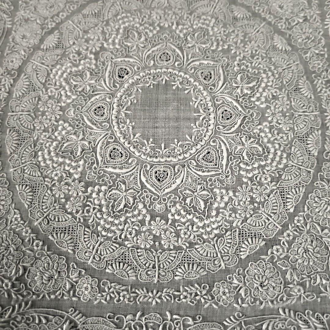 スワトウ ハンカチ 手刺繍 葡萄×蝶 R9