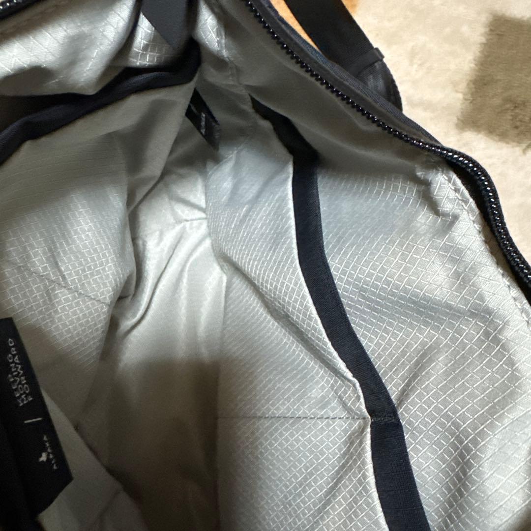 アルパカ　Alpaka Flow Satchel 4L ブラック　美品