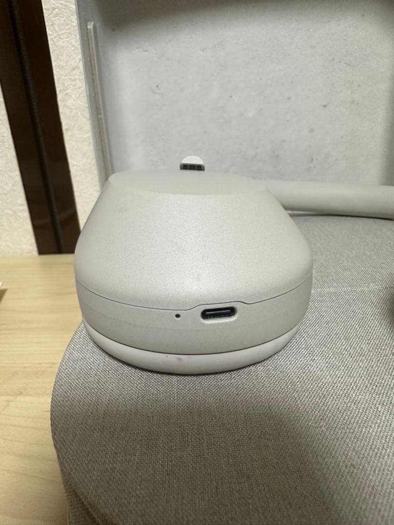 SONYワイヤレスヘッドホンWH-1000X M5