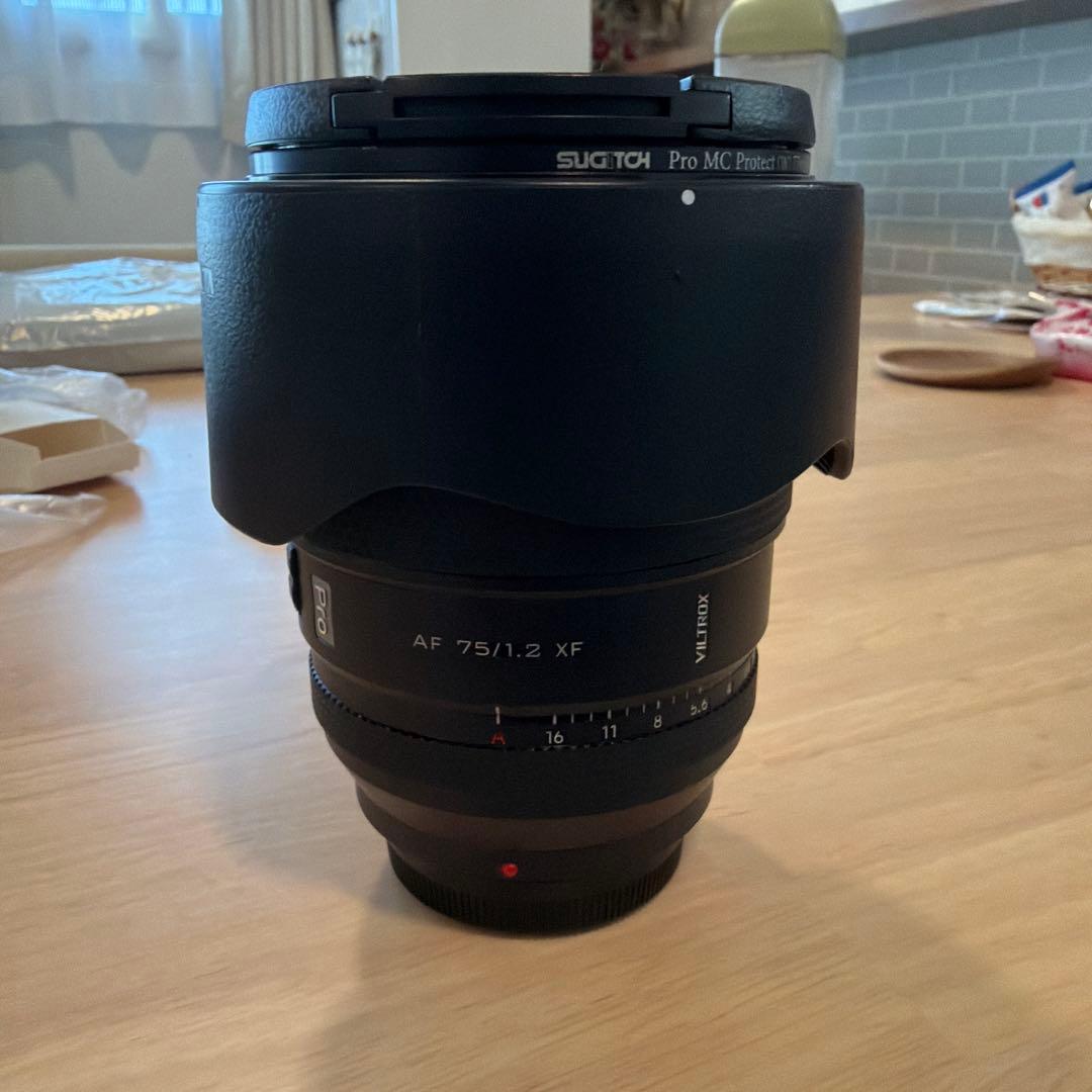 VILTROX AF 75mm f/1.2 レンズ