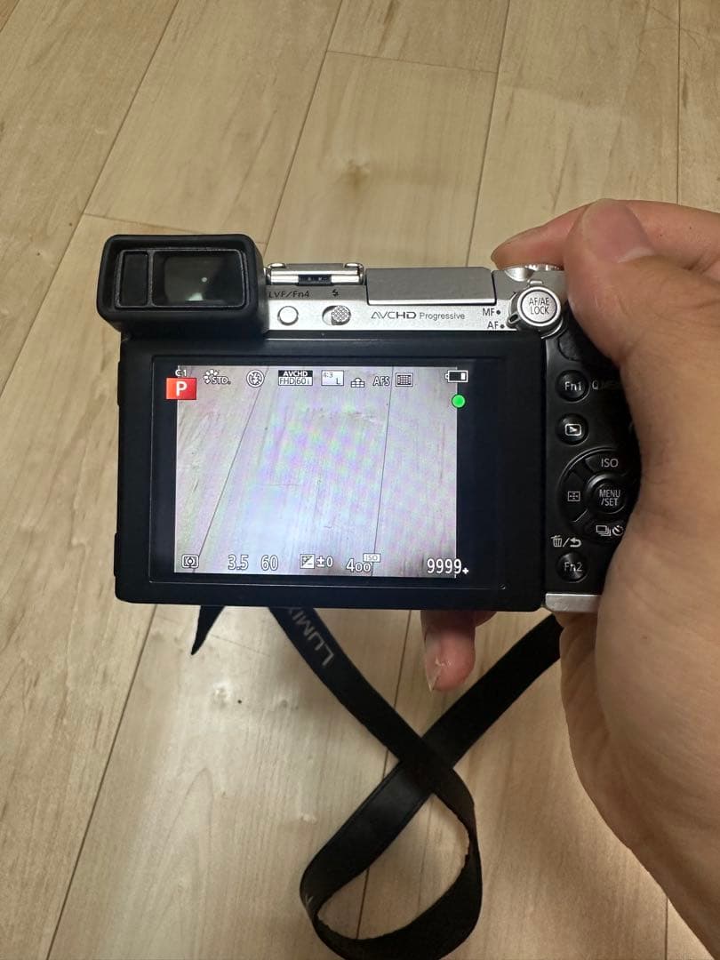 LUMIX GX7 ミラーレスカメラ 14-42mm