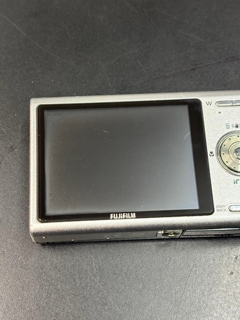 Fujifilm FinePix Z100fd 充電器付 富士フィルム デジカメ