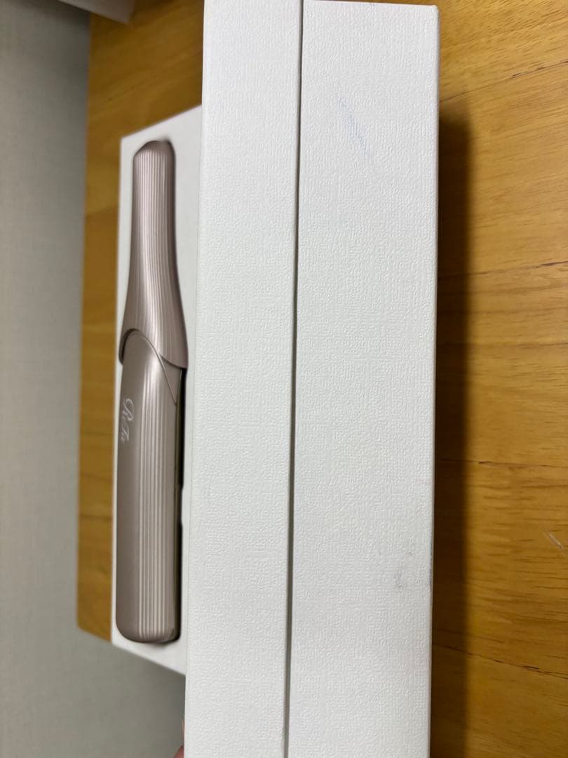 リファフィンガーアイロンST6【新品未使用】シャンパンゴールド