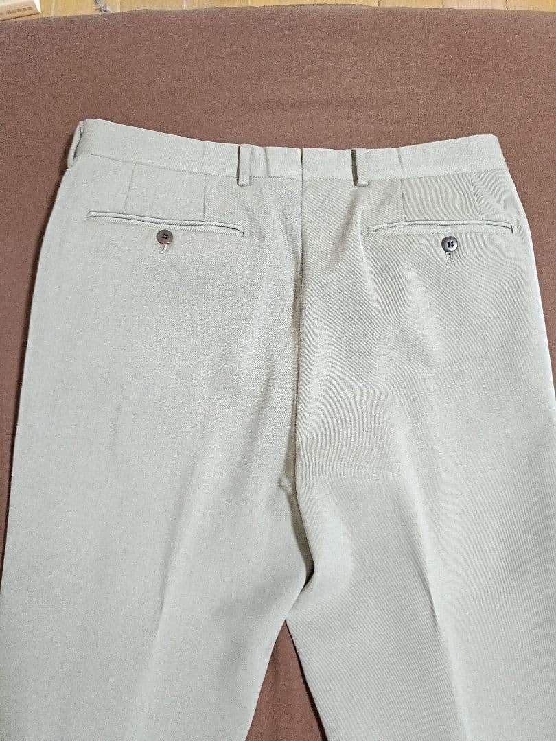 BEAMS F ロロ・ピアーナ　ベージュスーツ