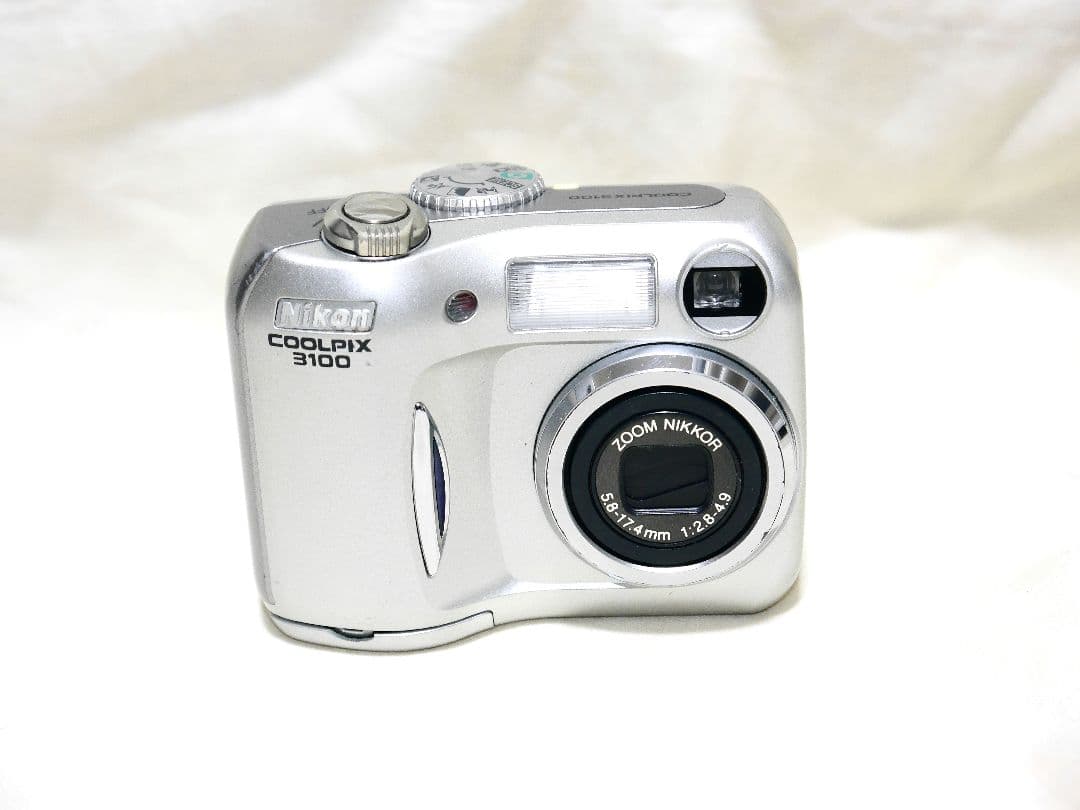 Nikon COOLPIX 3100 コンパクトデジタルカメラ