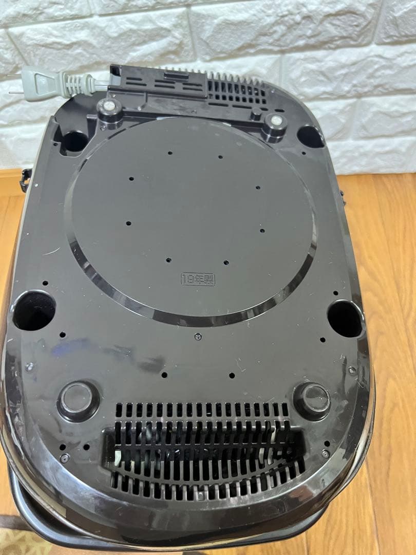 ZOJIRUSHI　NP-ZS10KS プラチナ厚釜圧力IHジャー5.5合