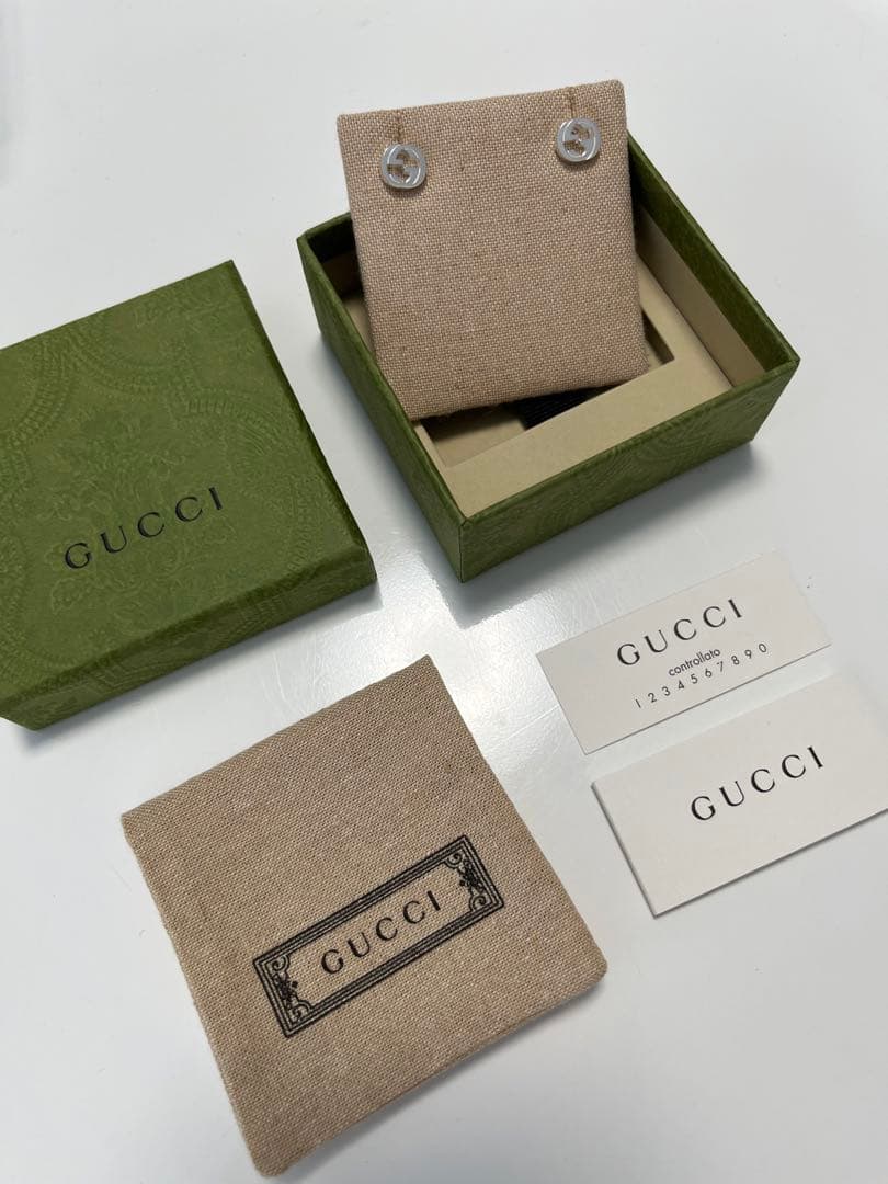 新品未使用 ※訳あり GUCCI グッチ インターロッキングG ピアス シルバー