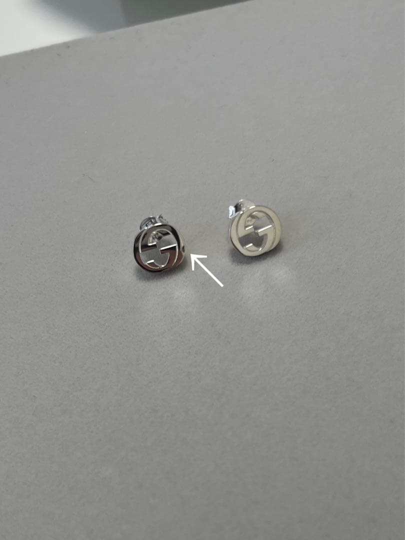 新品未使用 ※訳あり GUCCI グッチ インターロッキングG ピアス シルバー