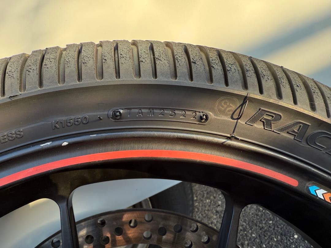 DUCATI 1098S純正フロントホイール 17x3.50 マルケジーニ