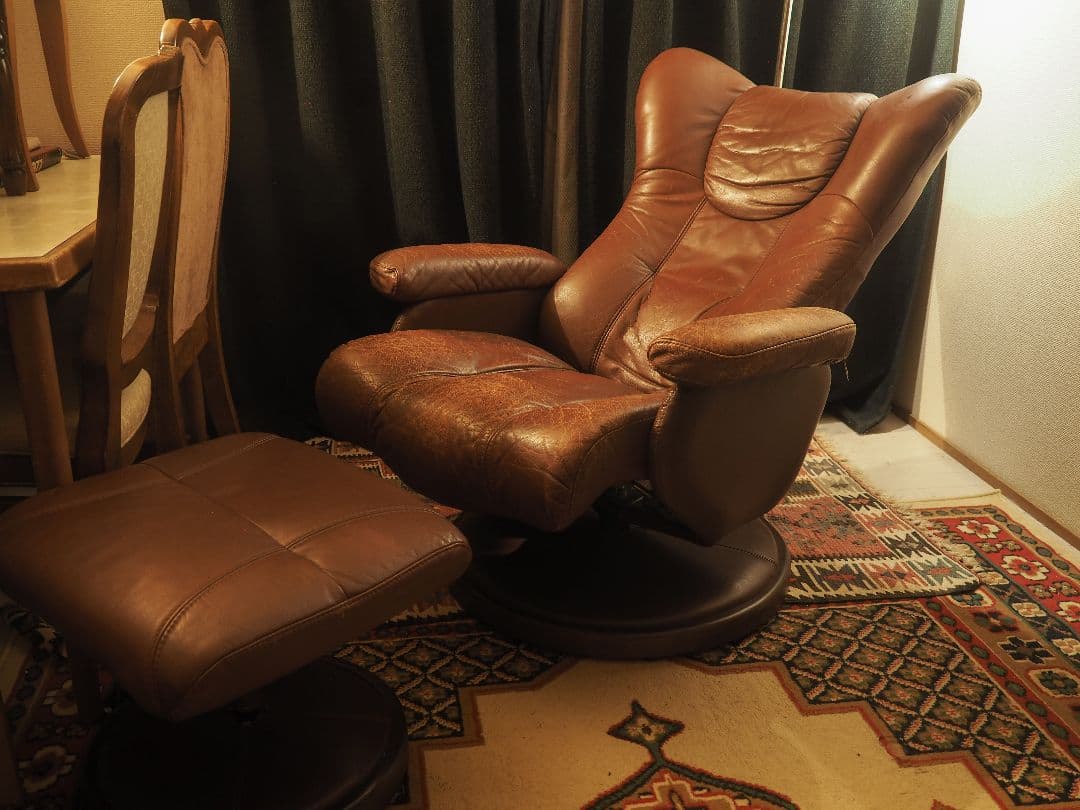 【値引中】\"France Bed\"レザーリクライニングソファ＆オットマン