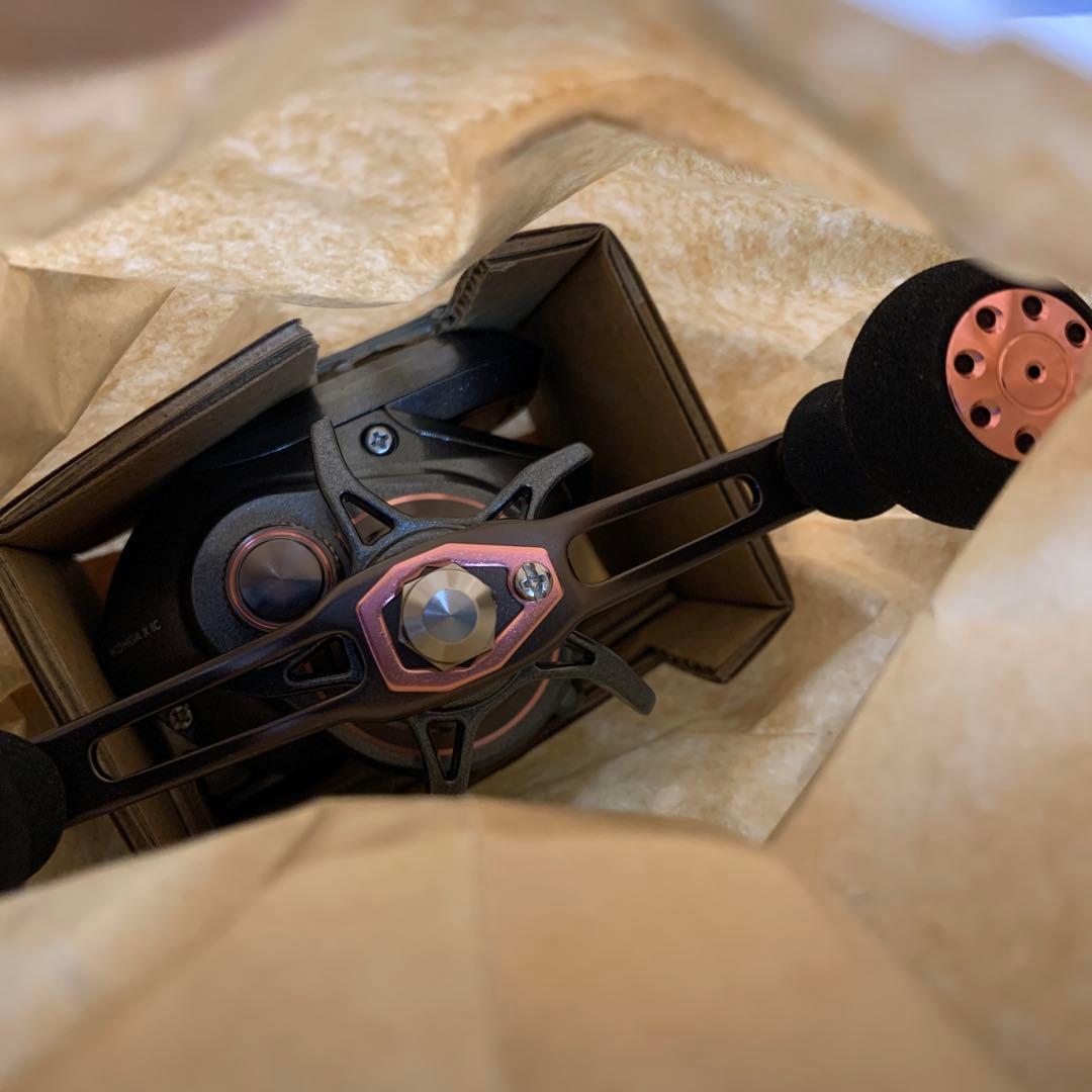 新品　ダイワ(DAIWA) リール 紅牙 X IC