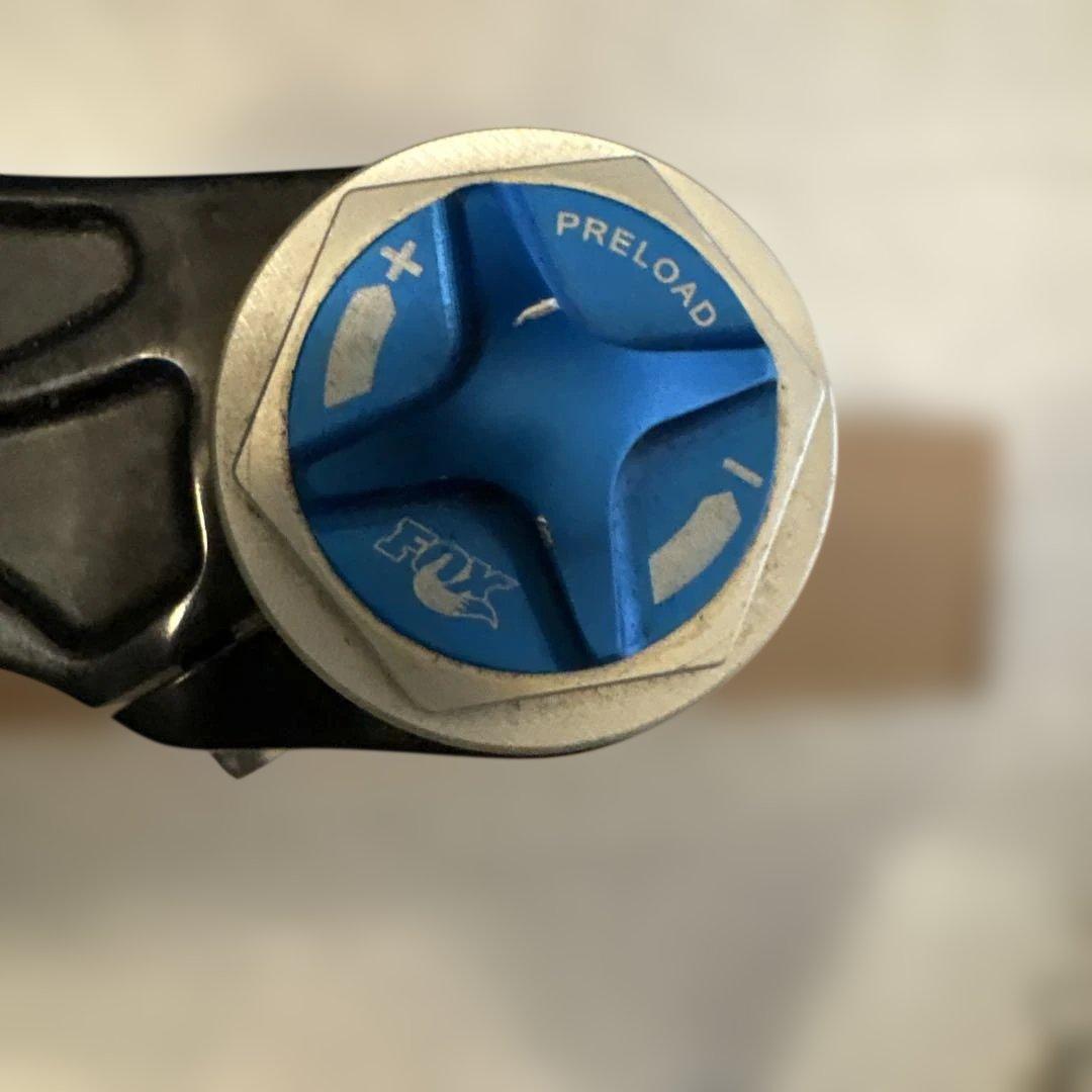 FOX 40 サスペンションフォーク