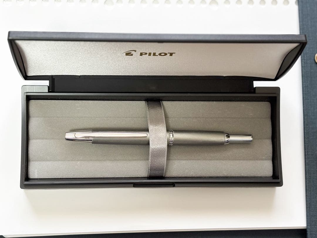 PILOT　キャップレスデシモ　20カラーズ　グレー 万年筆　限定