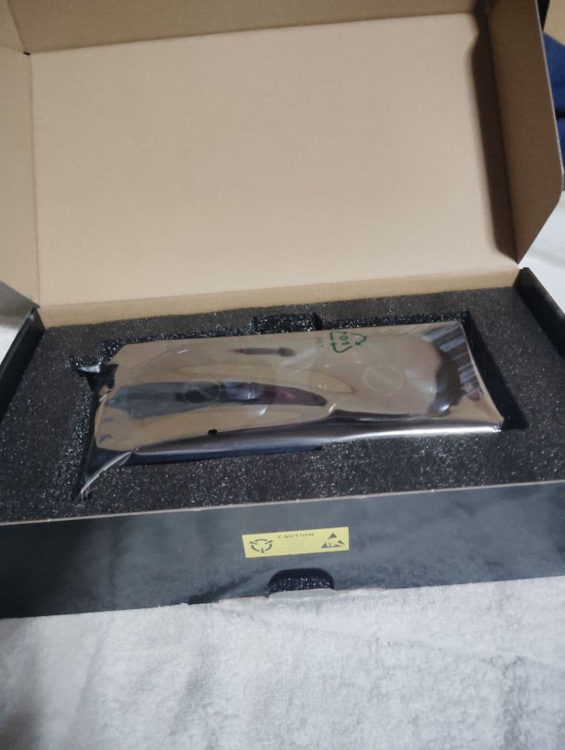 ASRock RX 7700 XT 12GB 未使用品