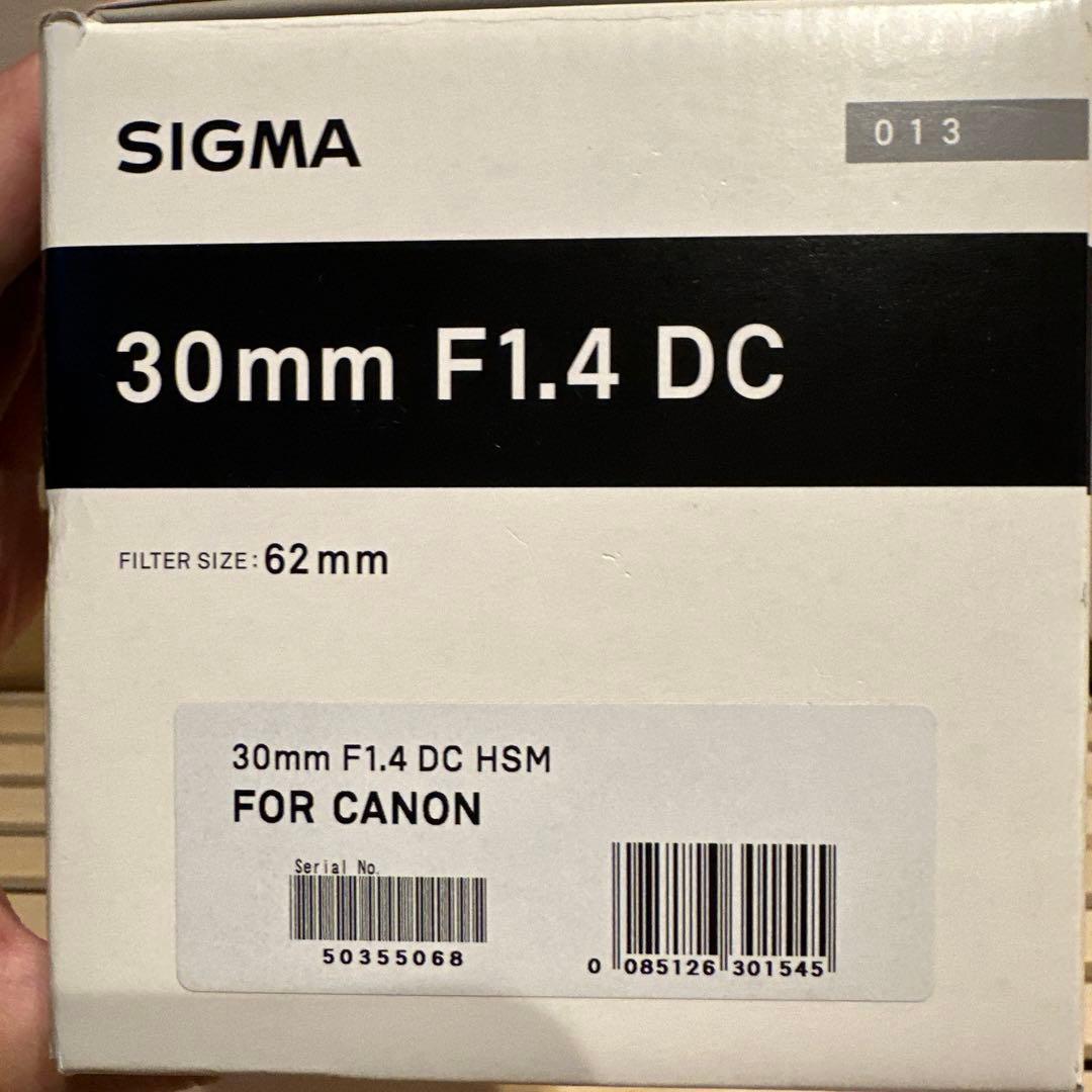 SIGMA Ｆ1.4 DC Art EF シグマ　アート　レンズ