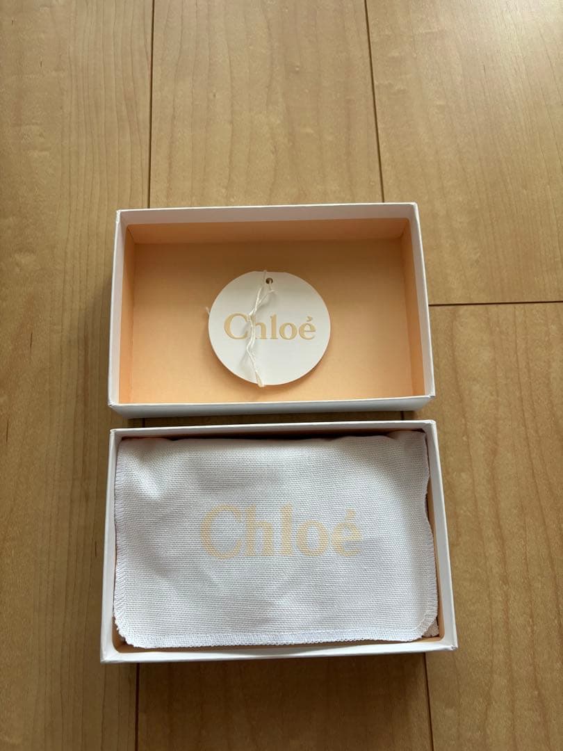 Chloe クロエ カードケース 名刺入れ 本革 レザー チャーム M