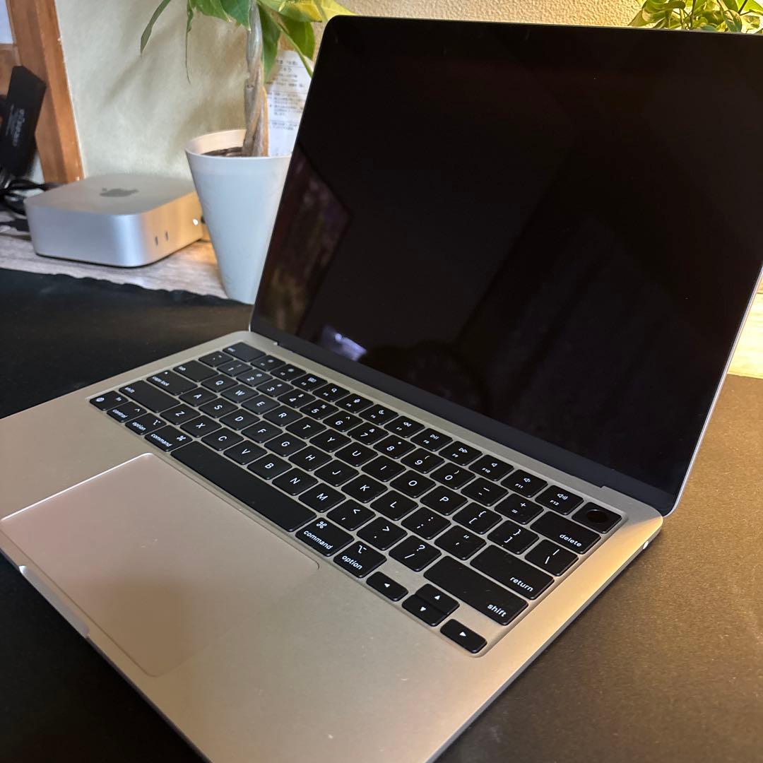 M2 MacBook Air USキーボード 【2025年2月購入】