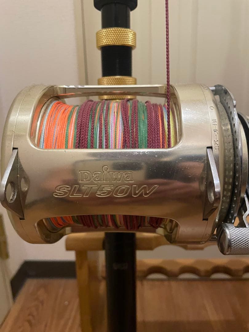 Daiwa SLT50W 両軸リール 2台ロッドTICA50ポンド最終価格