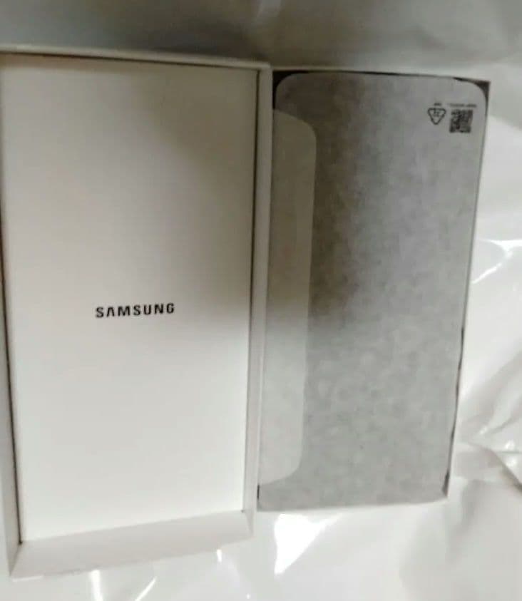 未使用Galaxy A25 5G　スマホ　シムフリースマートフォン　本体