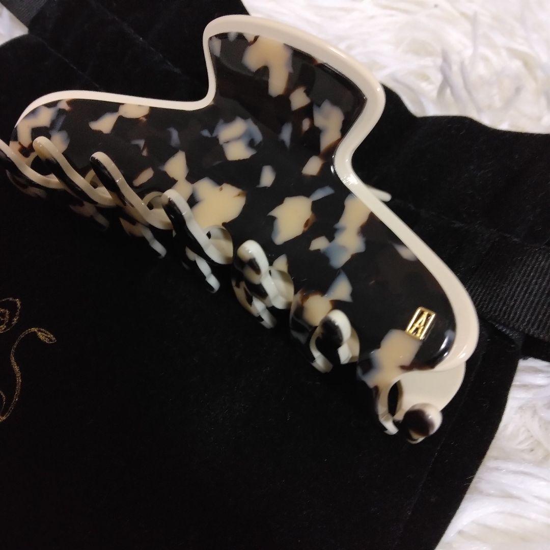 アレクサンドル ドゥ パリ リズレ エル ヘアクリップ