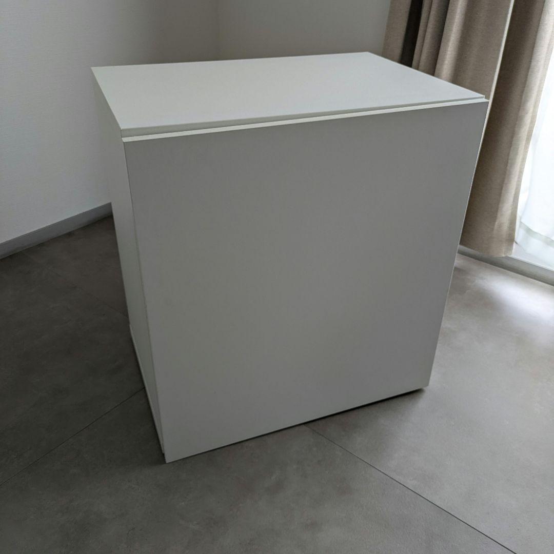 【ねこ】IKEA　ベストー　ホワイトシェルフ