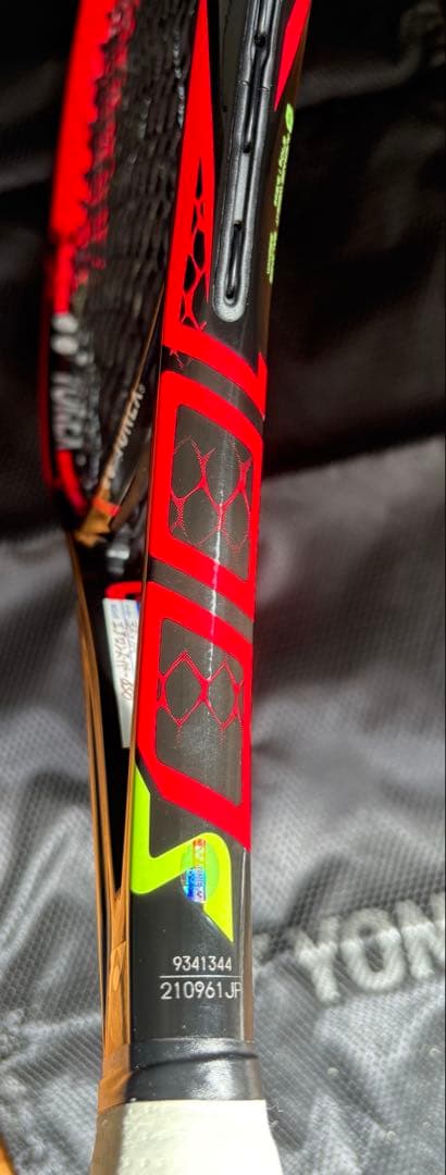 ヨネックス ブイコアYONEX VCORE SV100S G3 ラケットケース