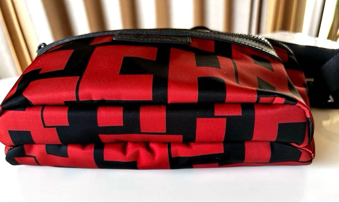 未使用Longchamp ロンシャン ル プリアージュボディバッグウエストポーチ