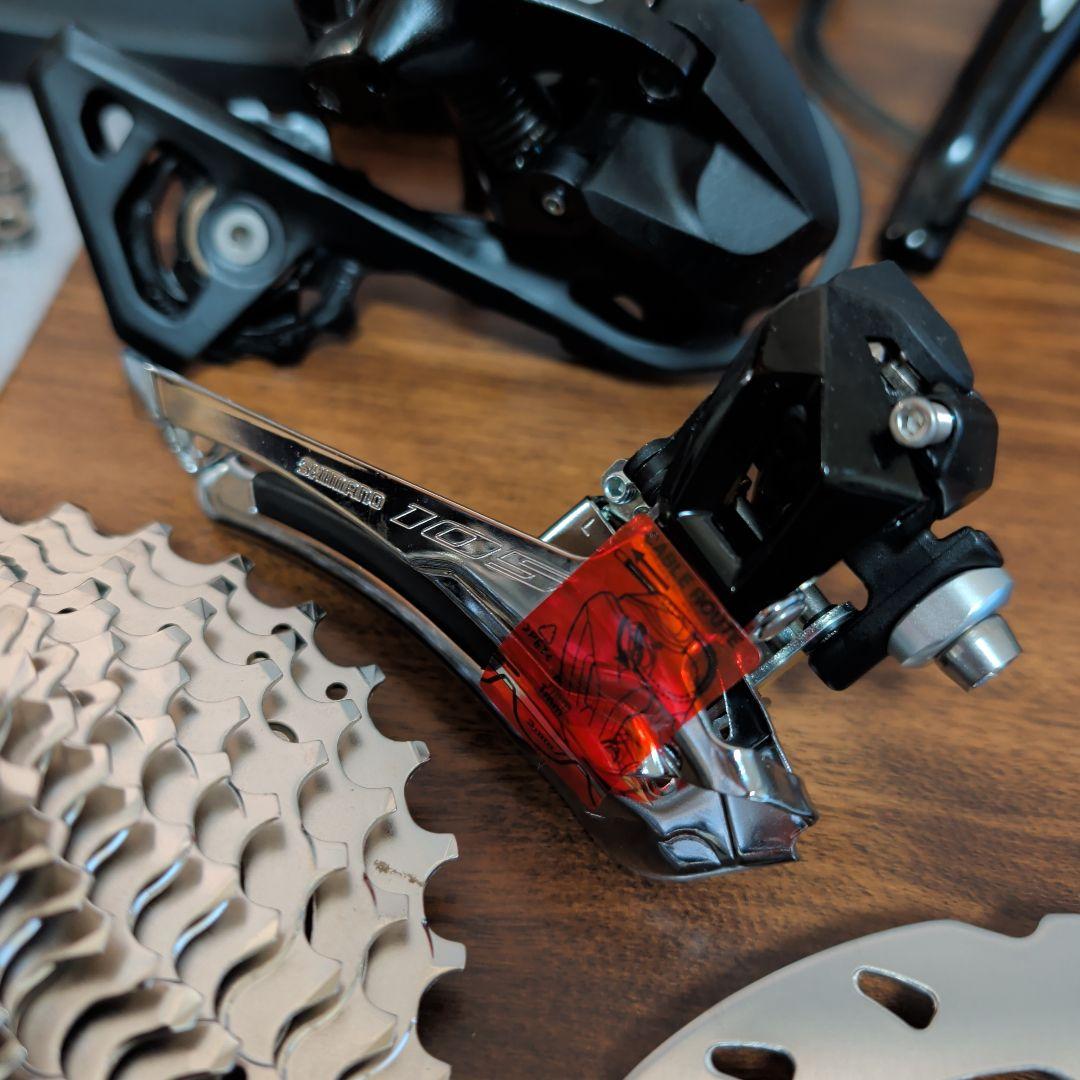 【新品】SHIMANO シマノ 105 R7020 油圧ディスク コンポセット