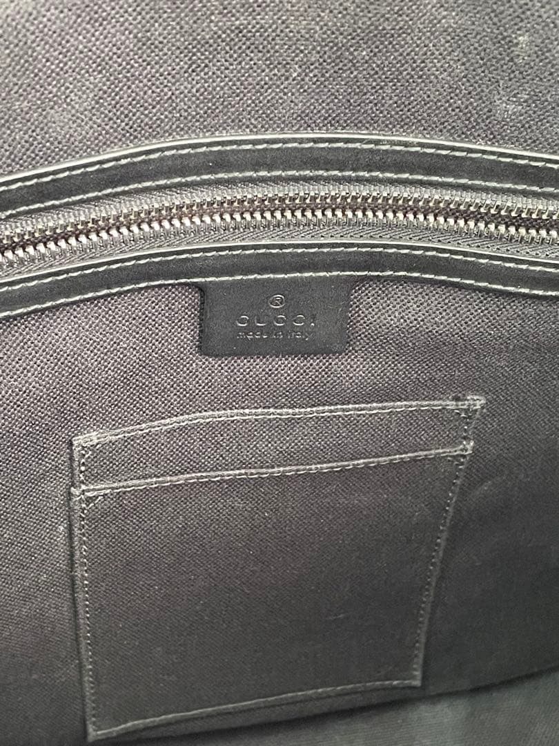 Gucci GGスプリームキャンバス　ビジネスバッグ　ブリーフケース　グッチ