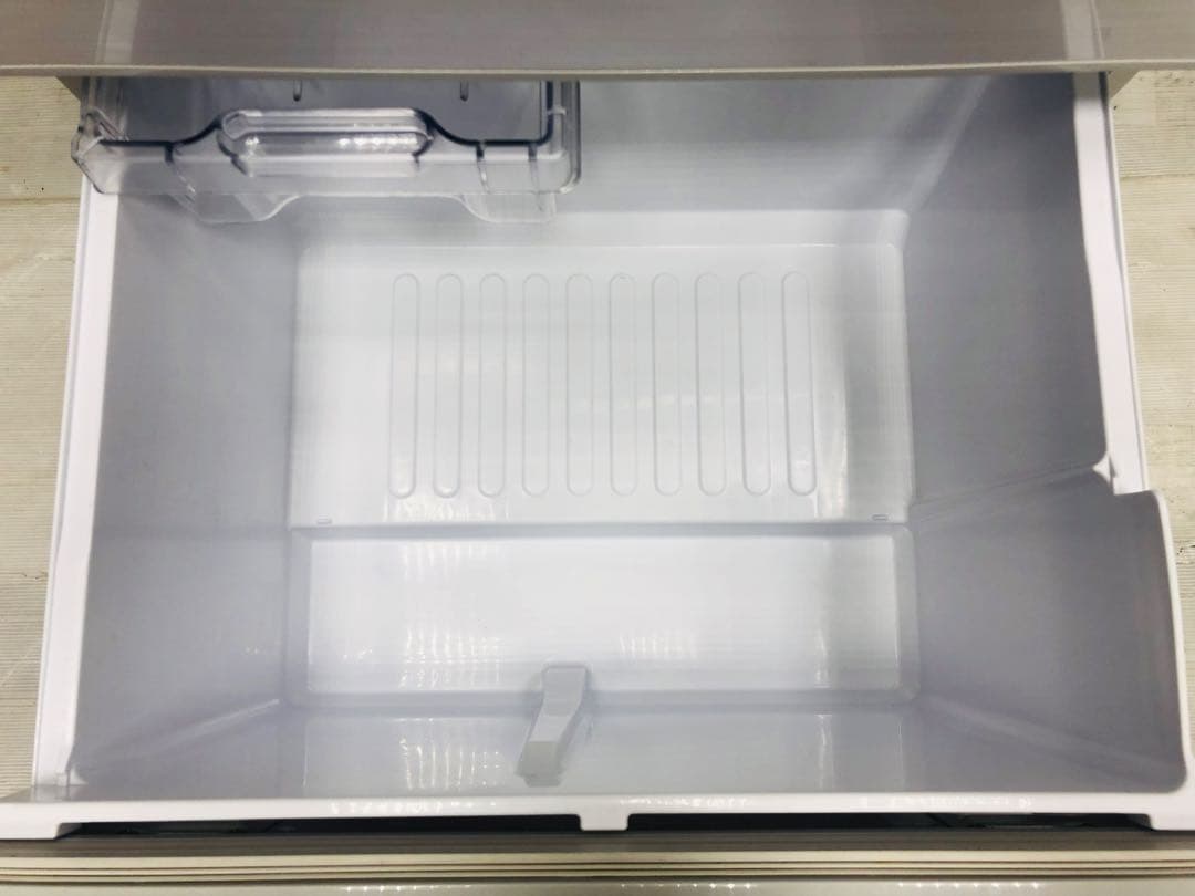 18年製　シャープ　冷蔵庫　5ドア　412L SJ-P411D-H