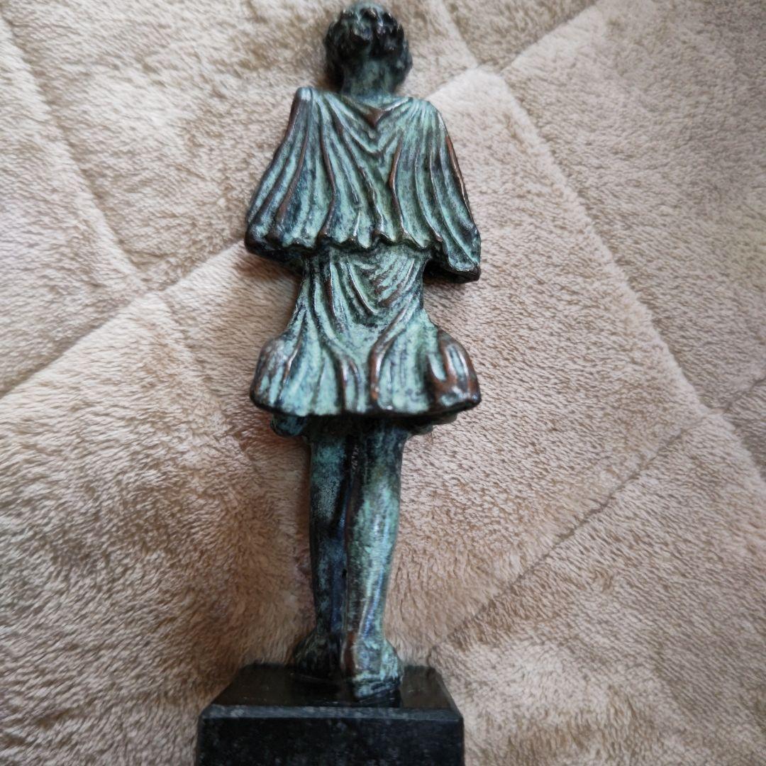 ブロンズ像 ARA KUNST