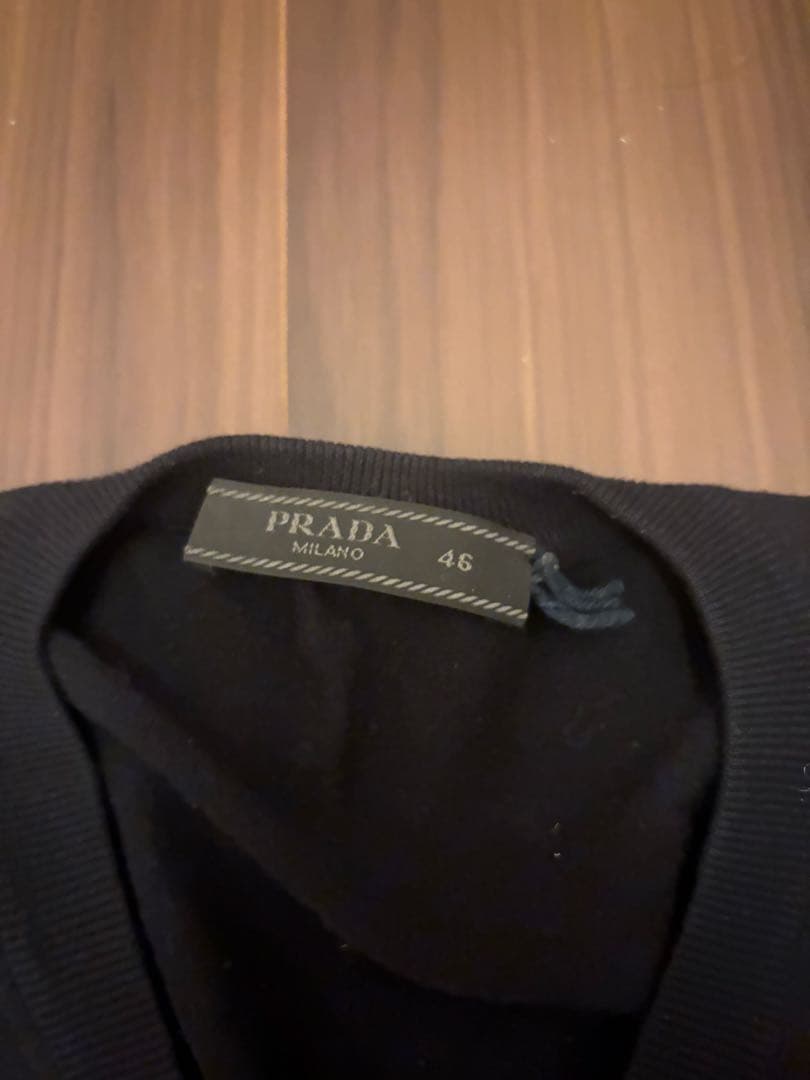 PRADA ブラック 黒　ニット セーター サイズ46 Lサイズ　薄手