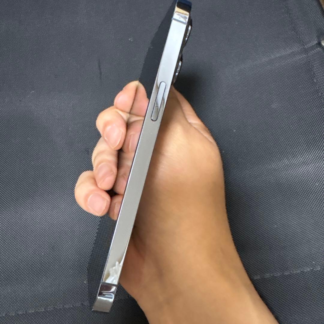 最終値下げ❗️iPhone13pro 256GB 青色　おまけ付き！