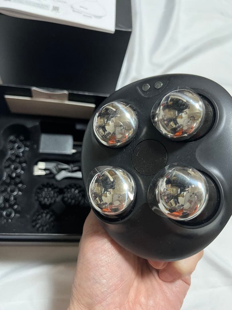 美品　NIPLUX EMS HEAD SPA PREMIUM ヘッドスパ