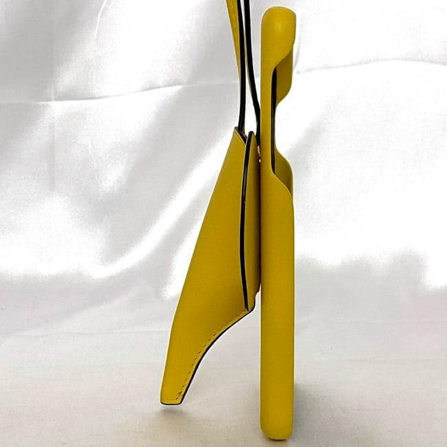 ロエベ iPhone 11 PRO MAX ケース イエロー f-21207