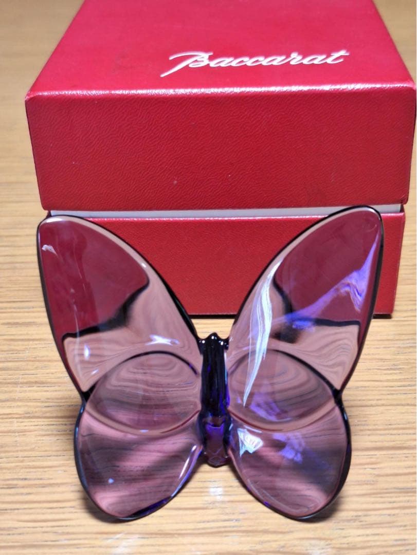 Baccarat バタフライ　箱付き　ガラスオブジェ パープル