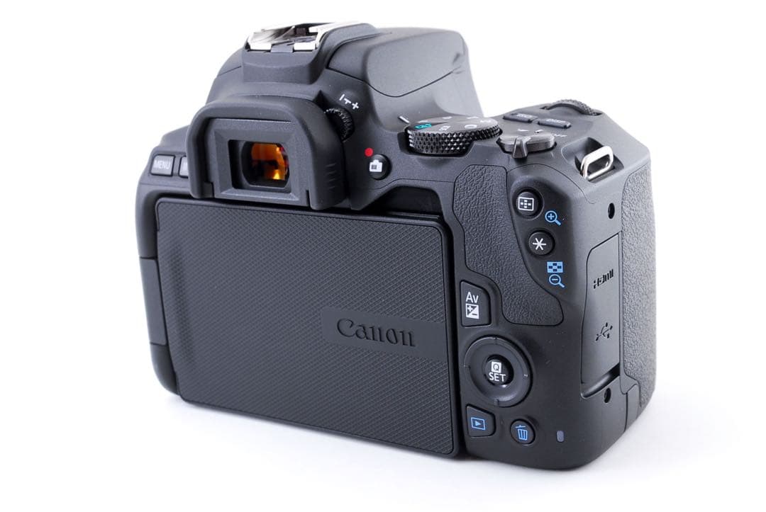 保証付☆キャノン デジタル一眼レフカメラ Canon EOS Kiss X10☆