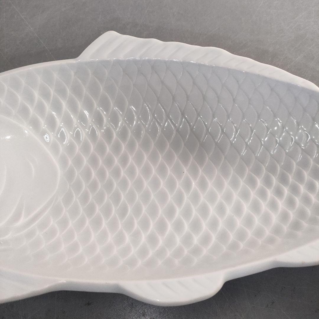 A1374-3/京峰 作/白磁魚文銘々皿5客/大皿/飾皿/盛皿/膾皿/懐石道具/