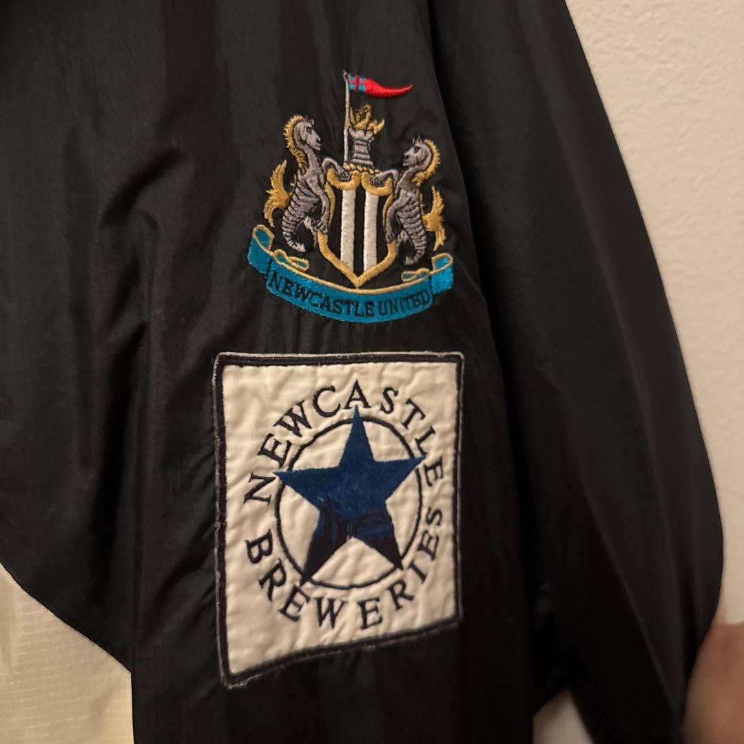 UMBRO ニューカッスル・ユナイテッド ナイロンジャケット XL
