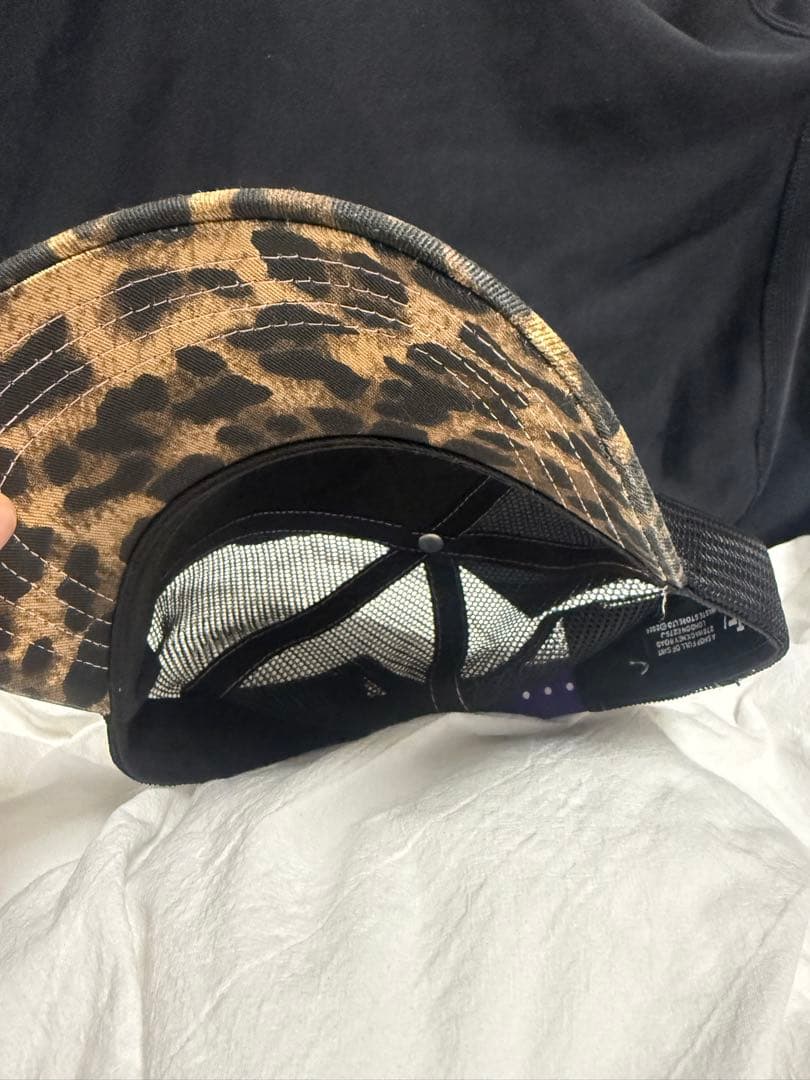 quiet glow WASTE! 2024 トラッカーキャップ