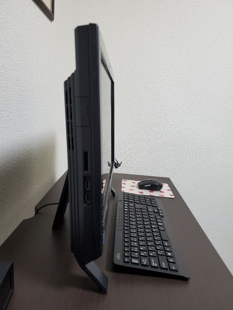 【Blu-ray搭載】Fujitsu ESPRIMO デスクトップPC