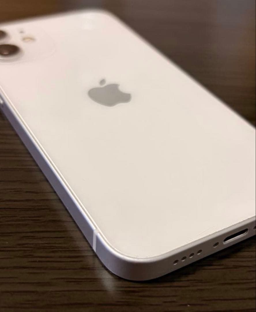 iPhone 12 mini 64GB SIMロック解除済み