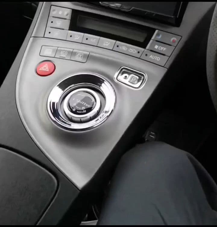 30プリウス☆シフトノブ