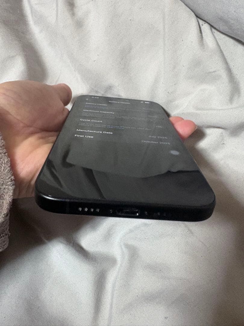 Apple iPhone 16プラス256GB ブラック