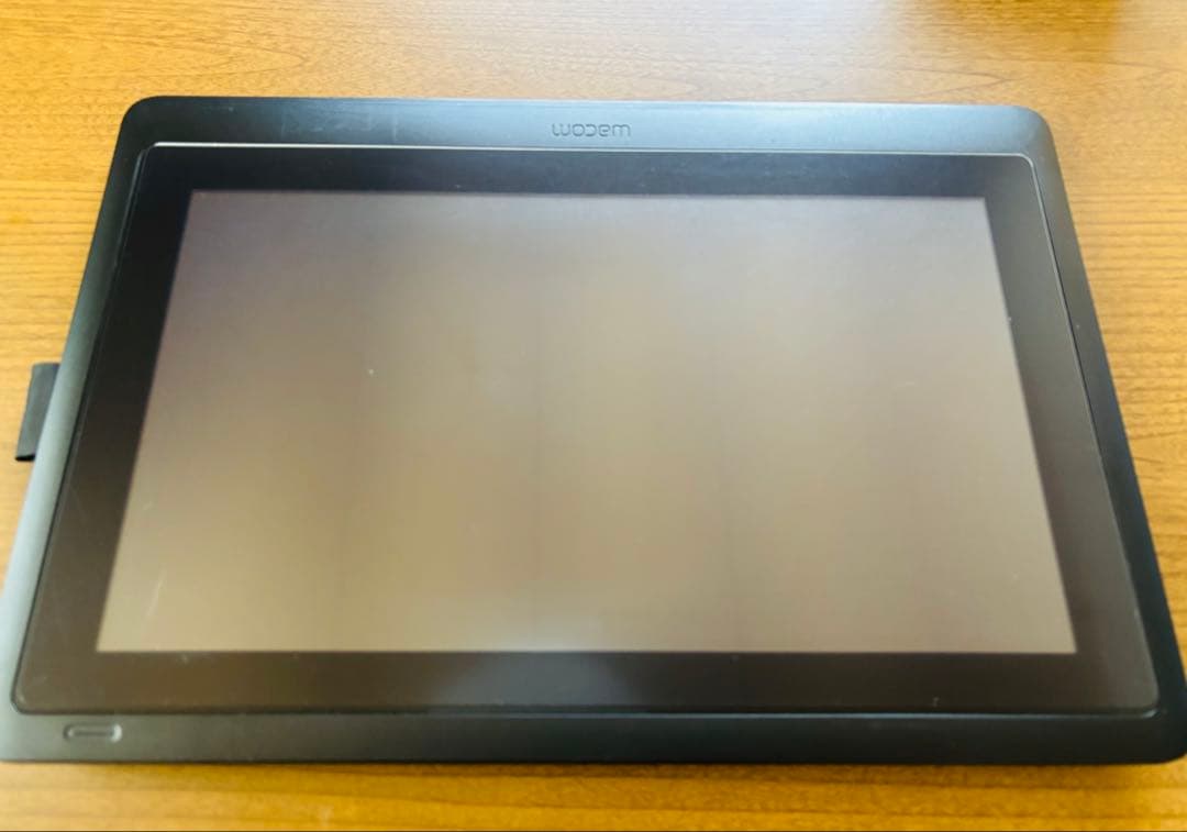 Wacom Cintiq 16 液晶ペンタブレット 本体　専用スタンドセット