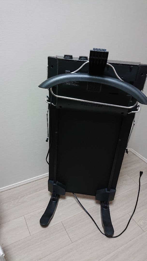 東芝   ズボンプレっサー   ＨＩＰ－T１００