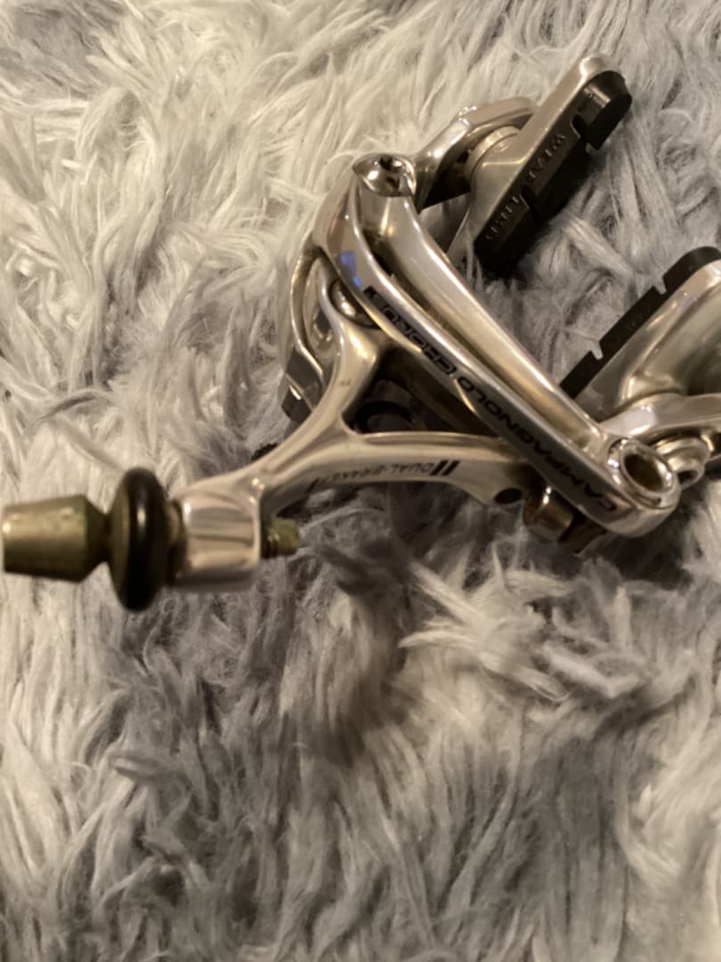 カンパニョーロ　コーラス　キャリパー前後セット