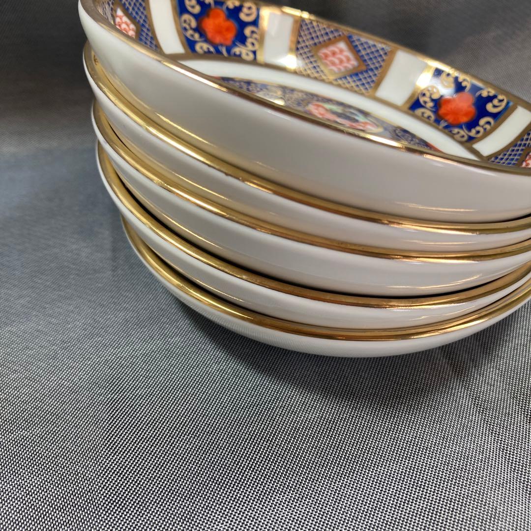 ロイヤル伊万里　小皿　間取　草花　ゴールド　伊万里焼